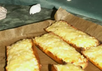 Knoblauchbrot - Gralic Bread